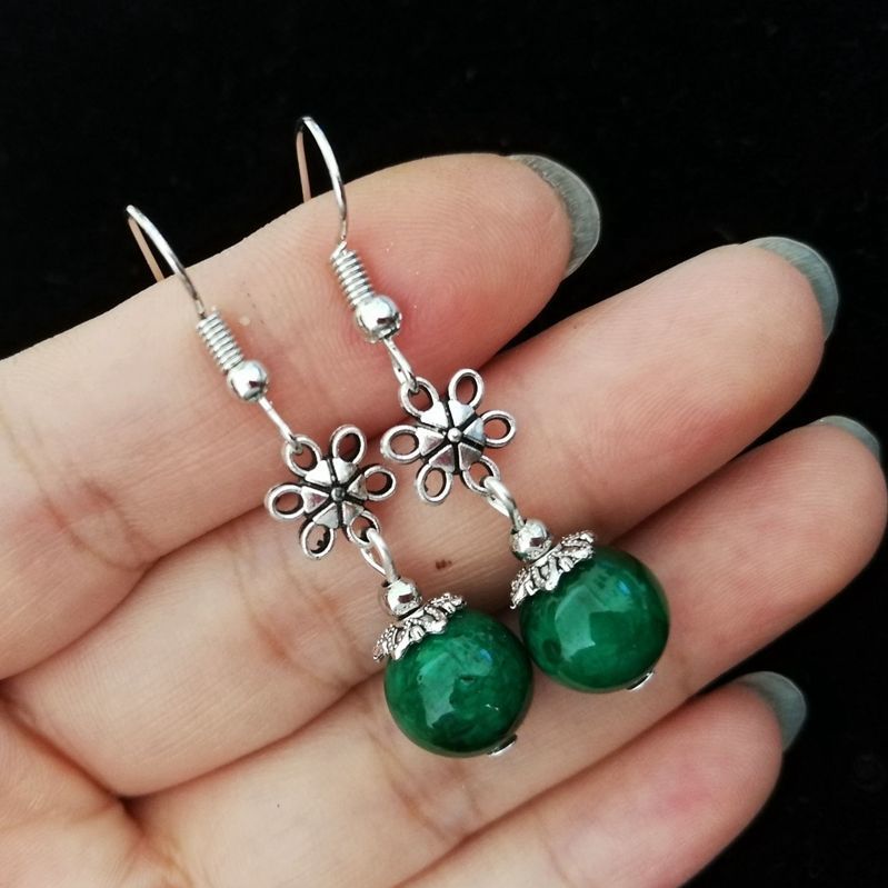 Antique Handmade Earrings Jewelry Emerald Chalcedony Stone Silver Earrings Retro Tibetan Silver Alloy Earrings Travel Commemorative Women