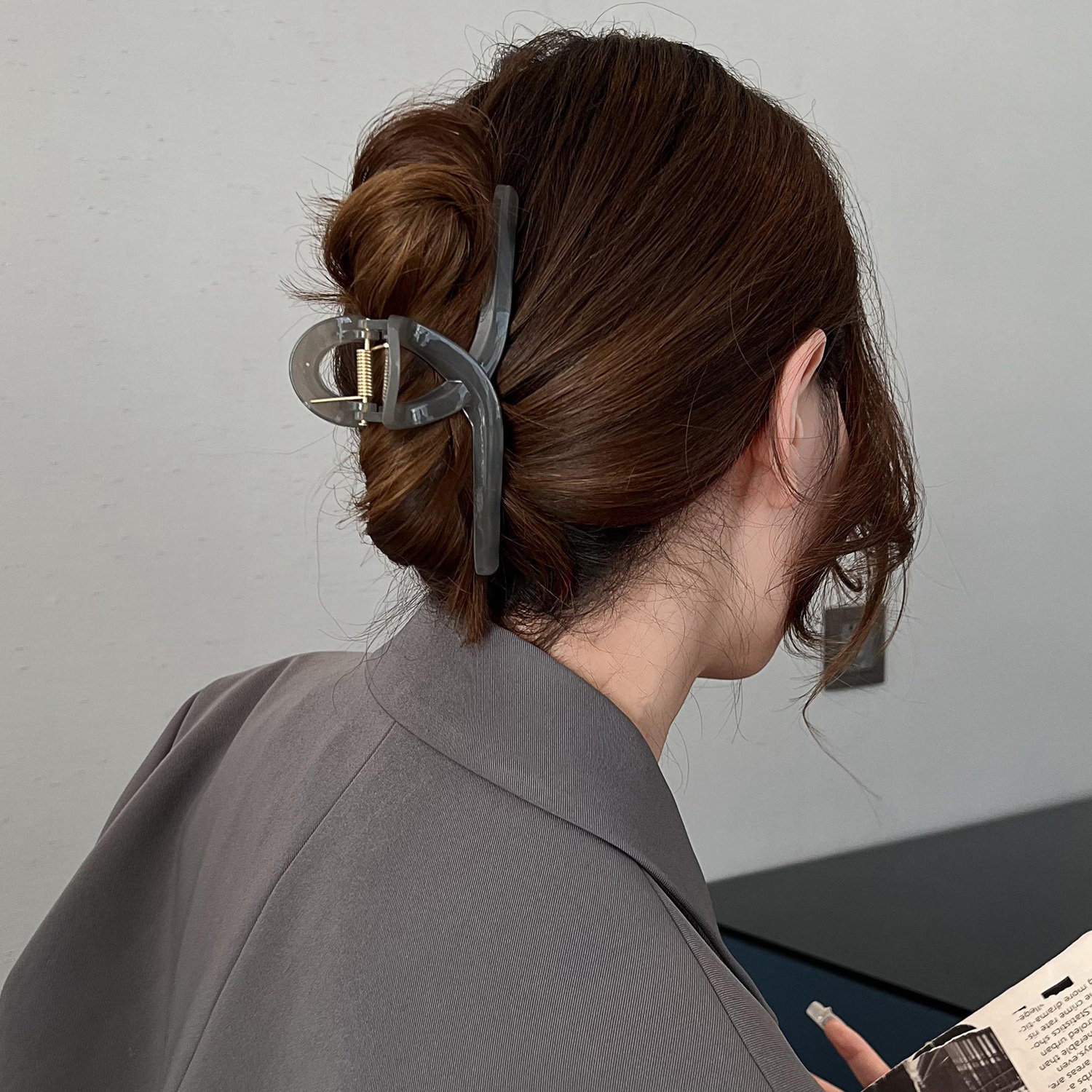 Summer Large Size Updo Hairpin Women's Back Head Grip Shark Hairpin Hair Clip Headdress 2023 New High-End