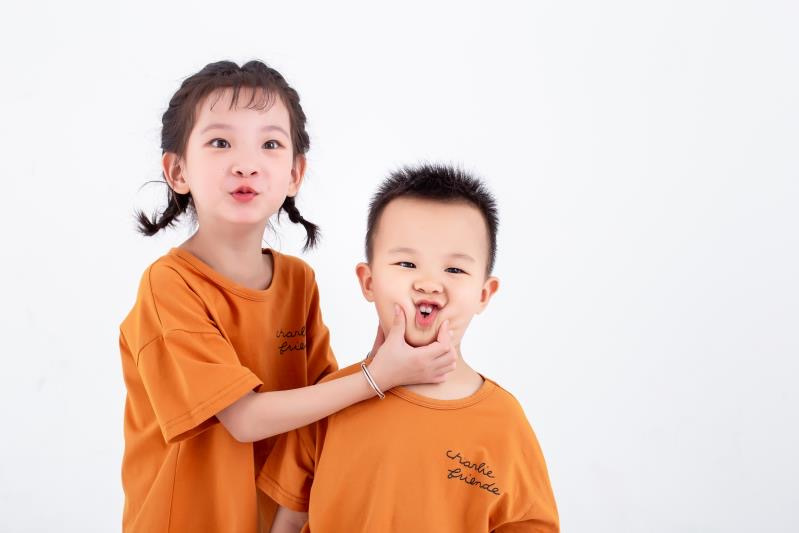 华东本人号供应链飘逸妈妈套装 介绍图