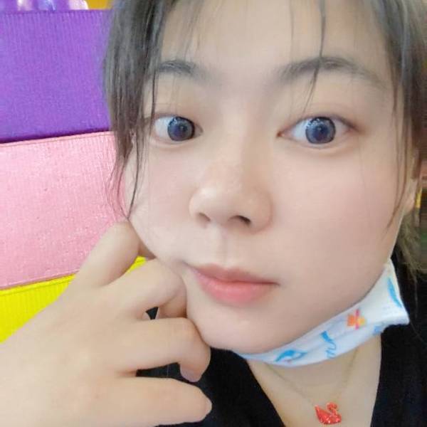 林小妞-原单精选 头像