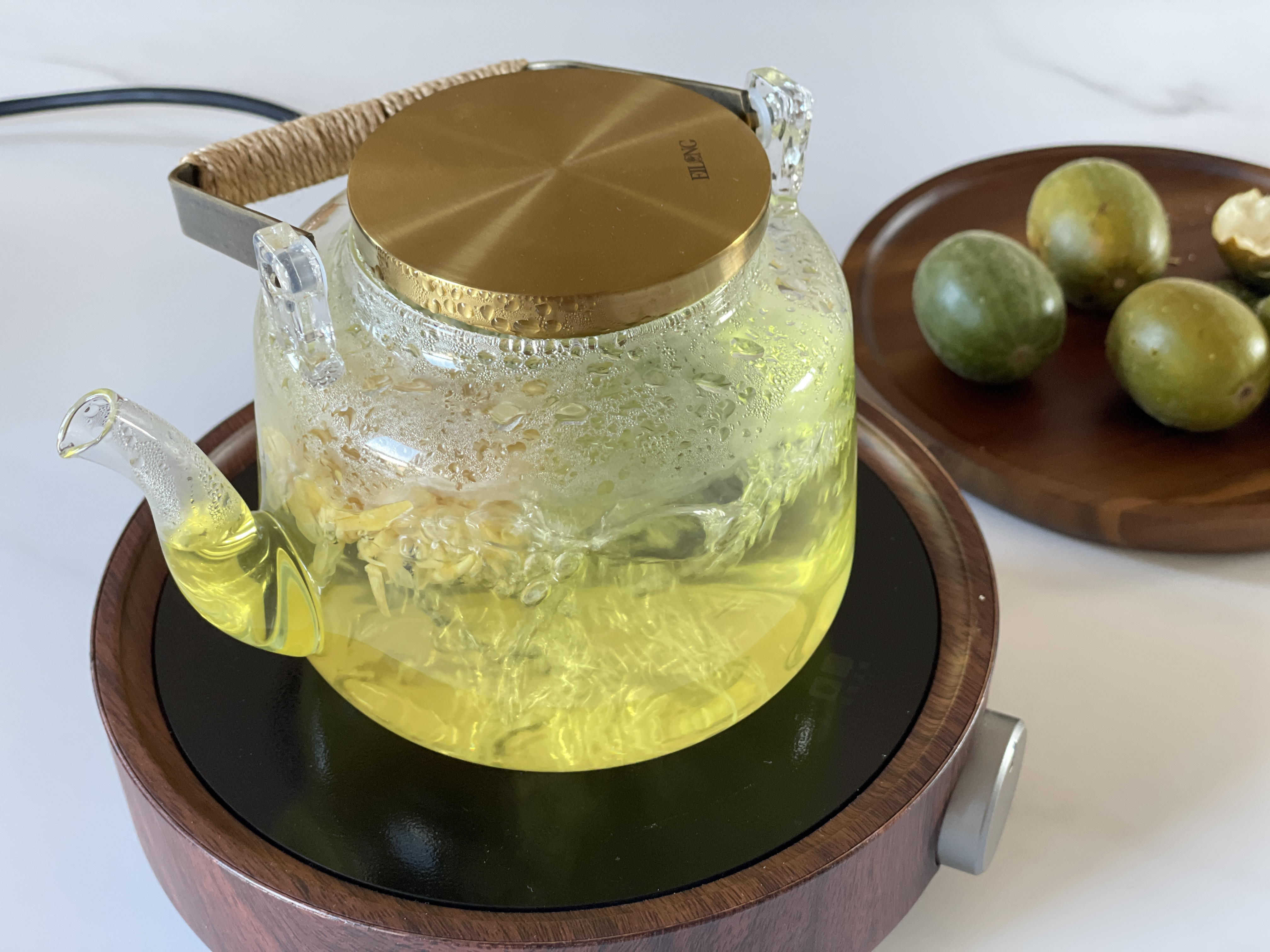 『桂林富硒无籽罗汉果』：润肺养喉的天然健康饮，为家人备一份安心