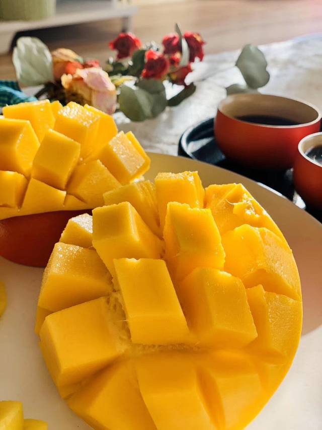 “甜心芒限时秒杀：买5斤送5斤，今日14点收官！”