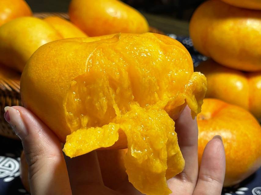 凤凰元宝油蟠桃：一口咬下去，尝尽三千年桃香