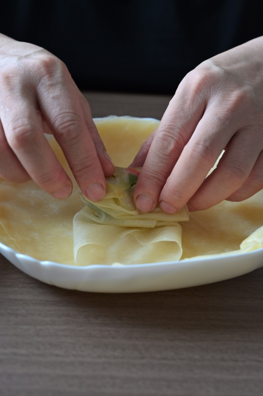 百年匠心传承，卷出地道东北味！『一张金饼®吕记纯手工筋饼』