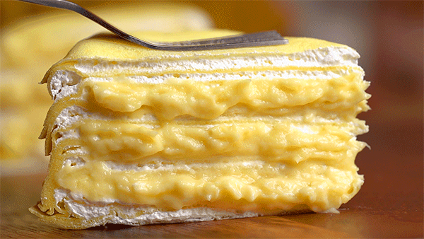 猫山王榴莲千层：一口咬下热带雨林的甜蜜与温柔