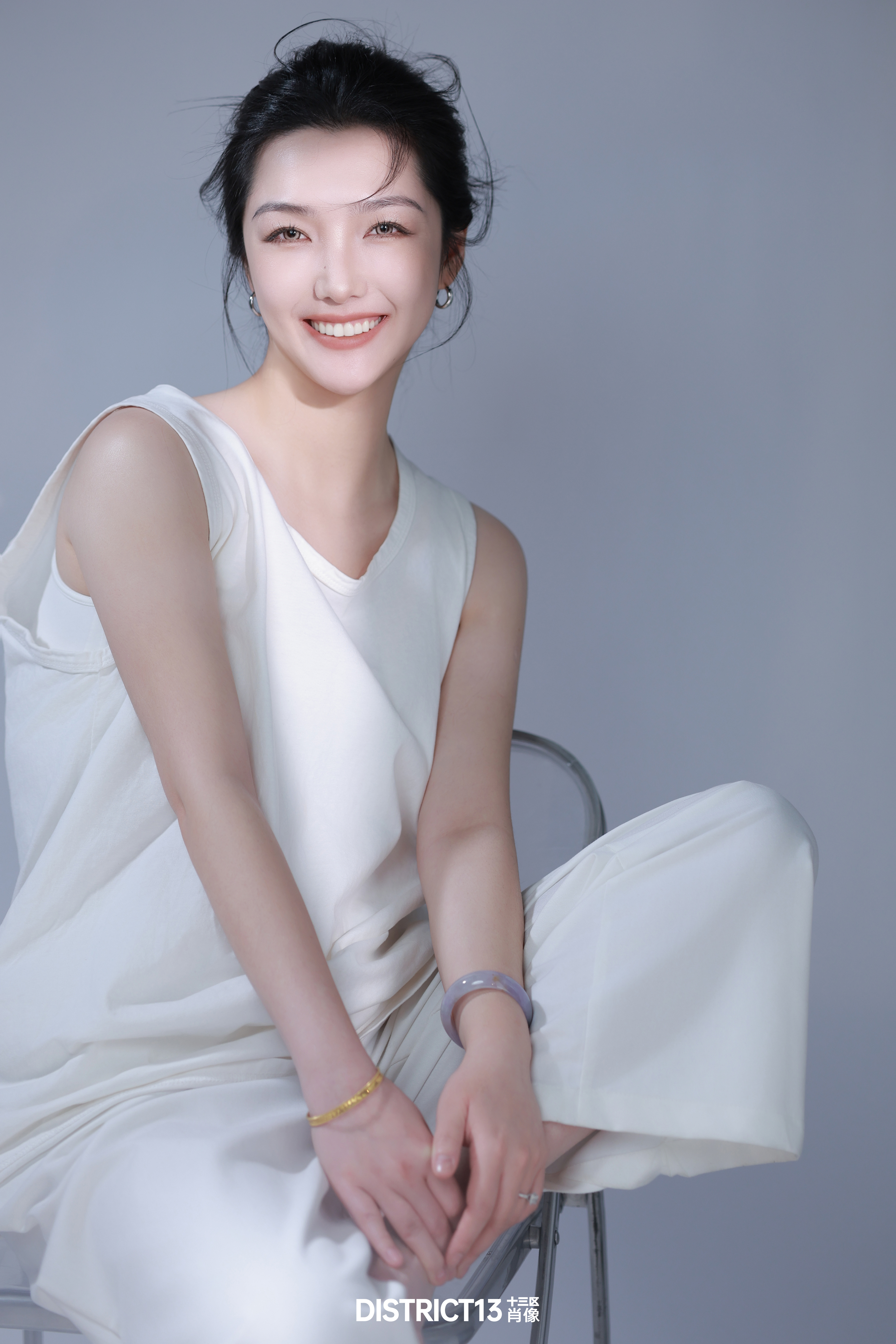 定格星光下的幸福时刻——十三区大师肖像为您打造专属明星级体验