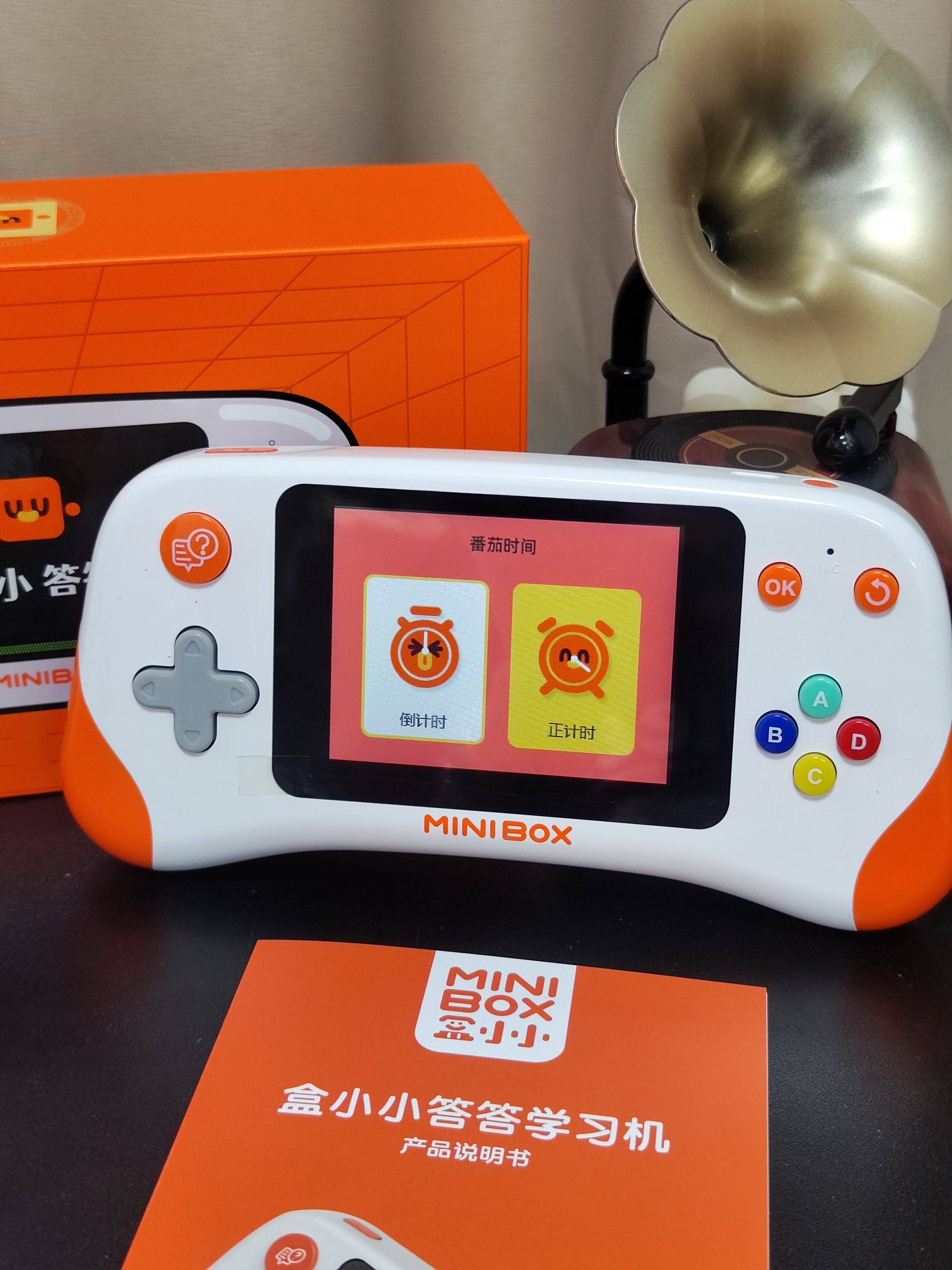 盒小小答答机MINIBOX：藏在掌心的千年学堂，69.9元给孩子请位博学先生