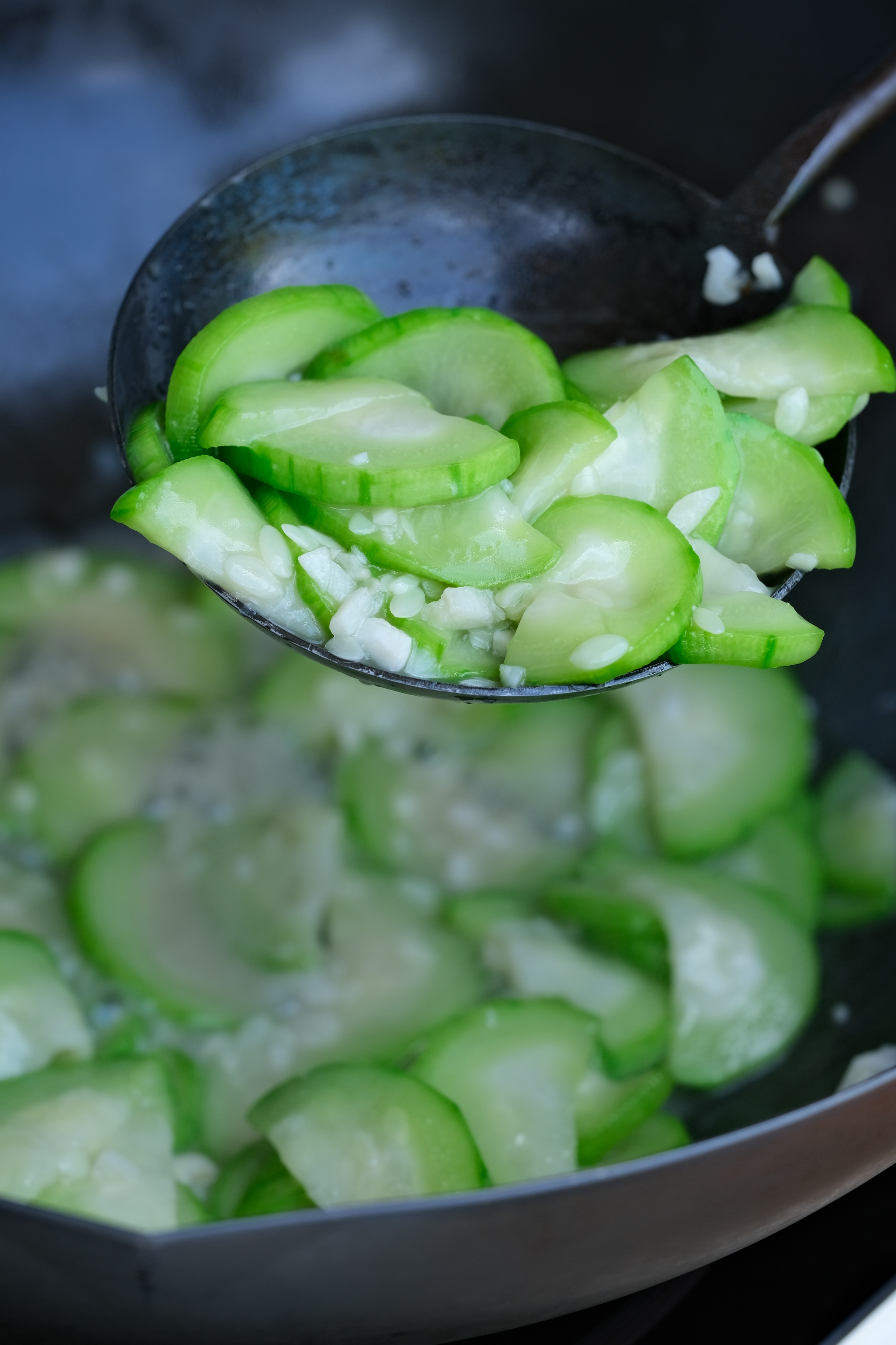 牛奶丝瓜：乾隆点赞的夏日”白玉美人”